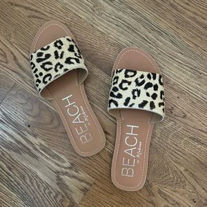 Beach by Martisse leopard slide sandals, only worn once, size 9